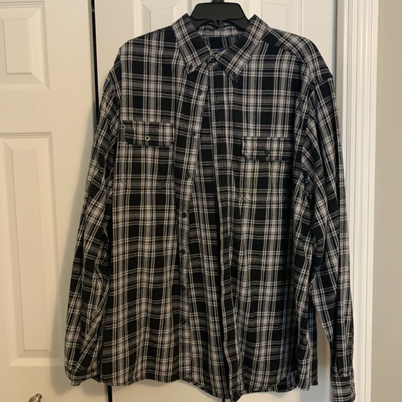 Urban Outfitters Tops - Flannel